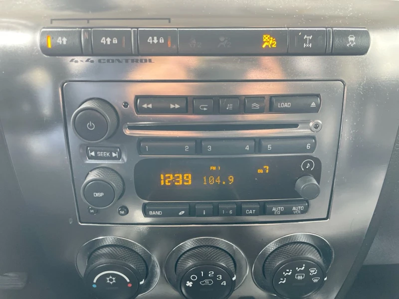 Hummer H3 ОТ ПРЕДСТАВИТЕЛСТВО* ЧЕРЕН ПЕТЪК* 54 000КМ, снимка 11 - Автомобили и джипове - 52611162