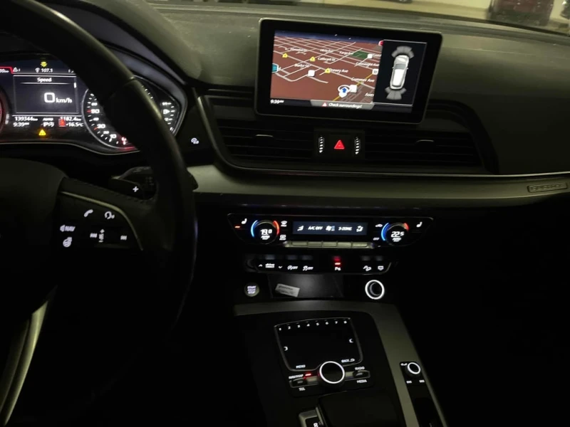 Audi Q5 * Komfort * CARFAX * ЦЕНА ДО БГ, снимка 9 - Автомобили и джипове - 53214446