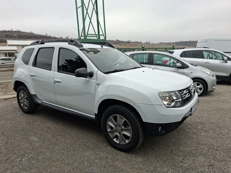 Dacia Duster 1.6I GPL NAVI, снимка 3 - Автомобили и джипове - 53357329