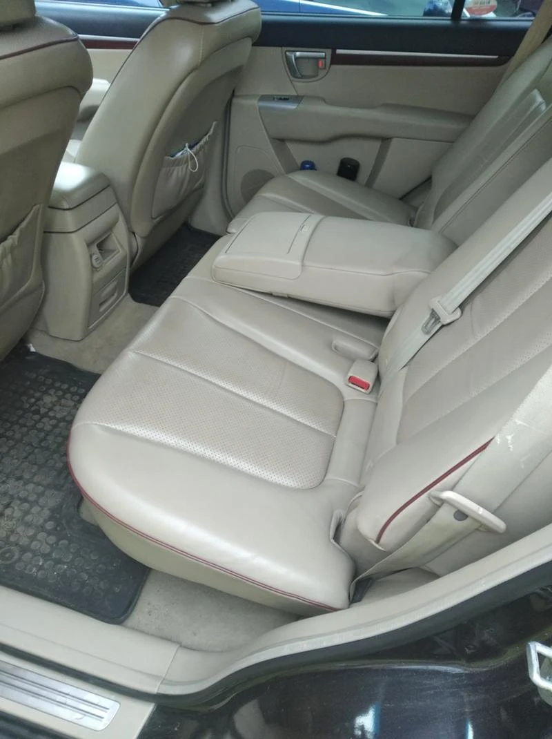 Hyundai Santa fe, снимка 6 - Автомобили и джипове - 49537610