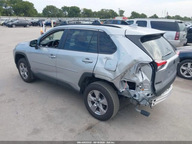 Toyota Rav4 XLE - изображение 4