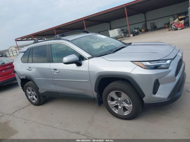 Toyota Rav4 XLE - изображение 9
