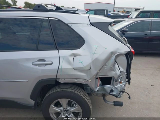 Toyota Rav4 XLE - изображение 8