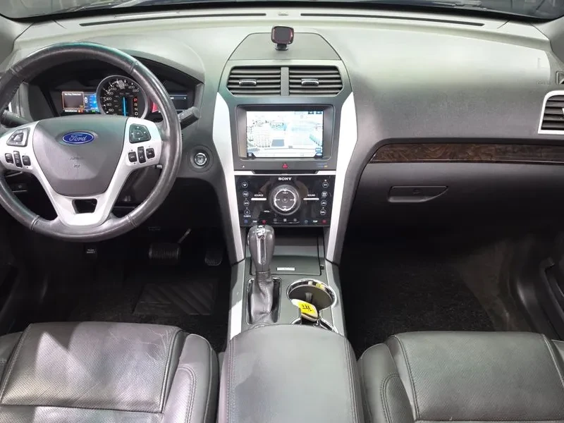 Ford Explorer 3.5 AWD - САМО 30% АВАНС, снимка 7 - Автомобили и джипове - 56368571