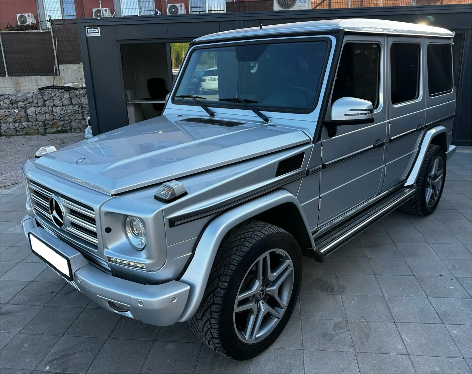 Mercedes-Benz G 350 BlueTec - изображение 2