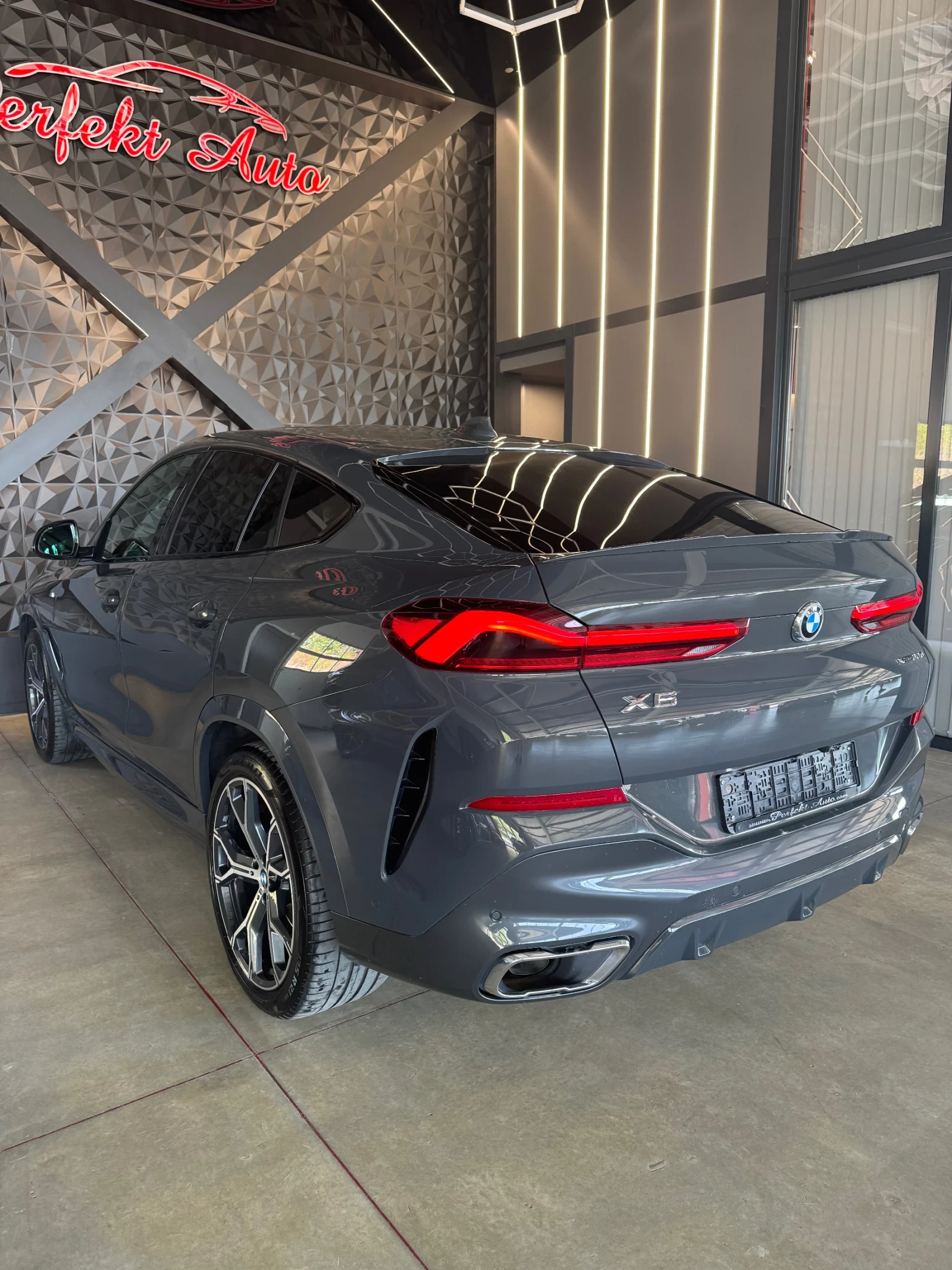 BMW X6 30d xDrive * ПАНОРАМА * M PACKET * HEAD UP *  - изображение 3