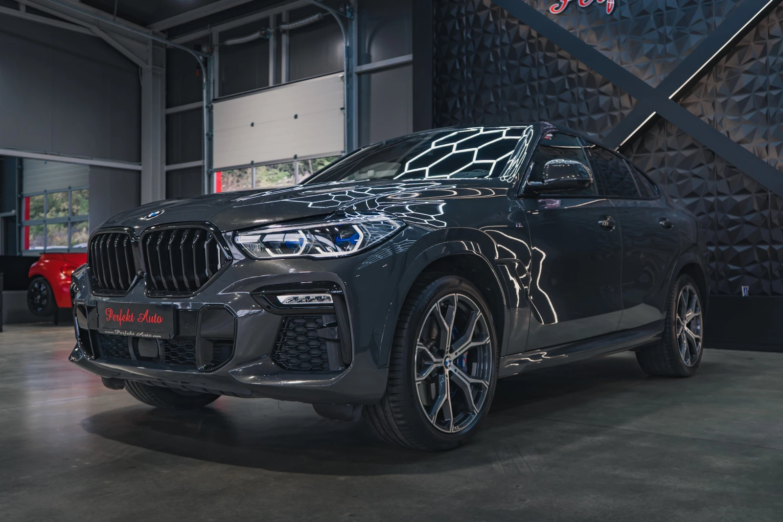 BMW X6 30d xDrive * ПАНОРАМА * M PACKET * HEAD UP *  - изображение 3