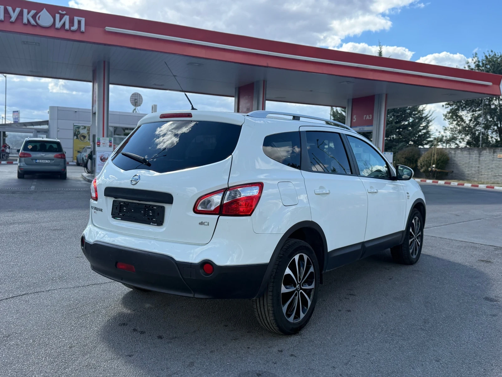 Nissan Qashqai + 2* 2.0DCI* 4X4 - ��������� ���������� | Mobile.bg � ����������� 6