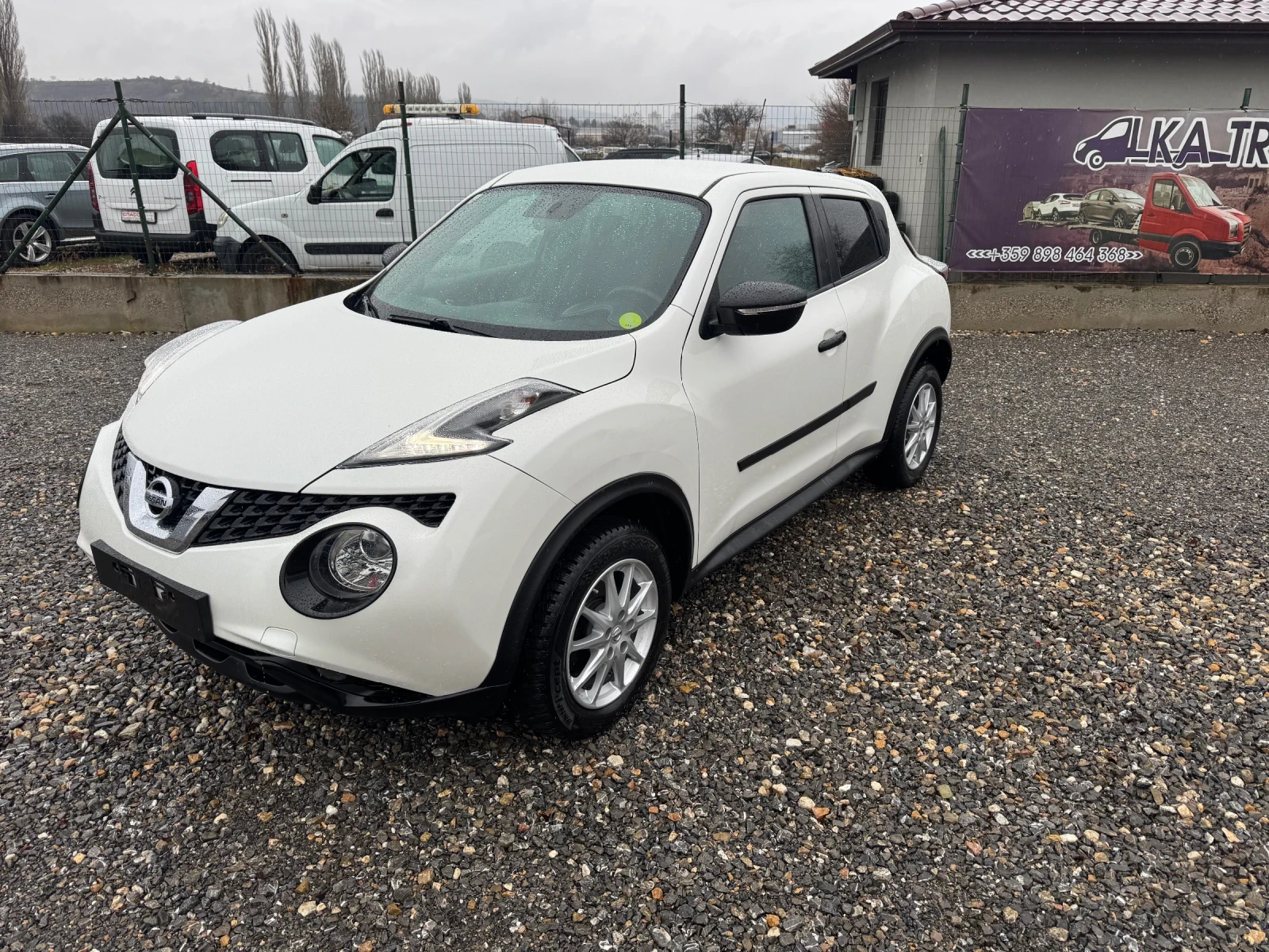 Nissan Juke 1.2  BLACK EDITION  - изображение 3