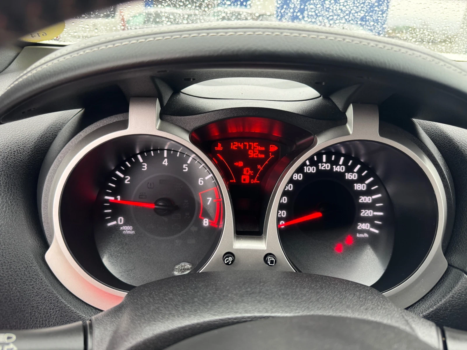 Nissan Juke 1.2  BLACK EDITION  - изображение 10