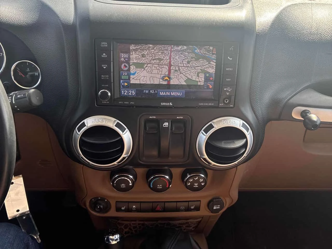 Jeep Wrangler * Rubicon* KEYLESS* NAVI* ПОДГРЕВ* , снимка 9 - Автомобили и джипове - 54165473