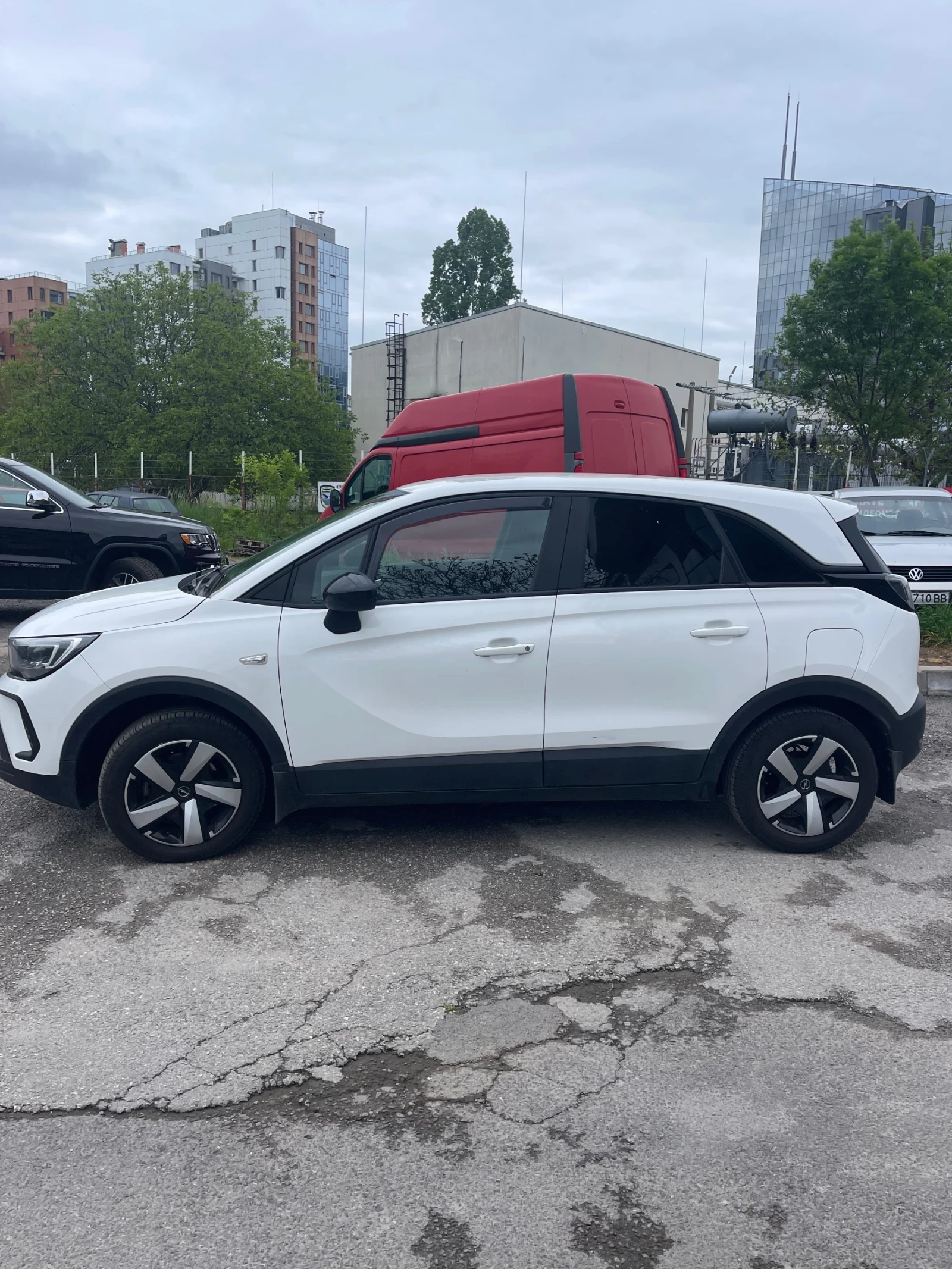 Opel Crossland X, снимка 2 - Автомобили и джипове - 54483171