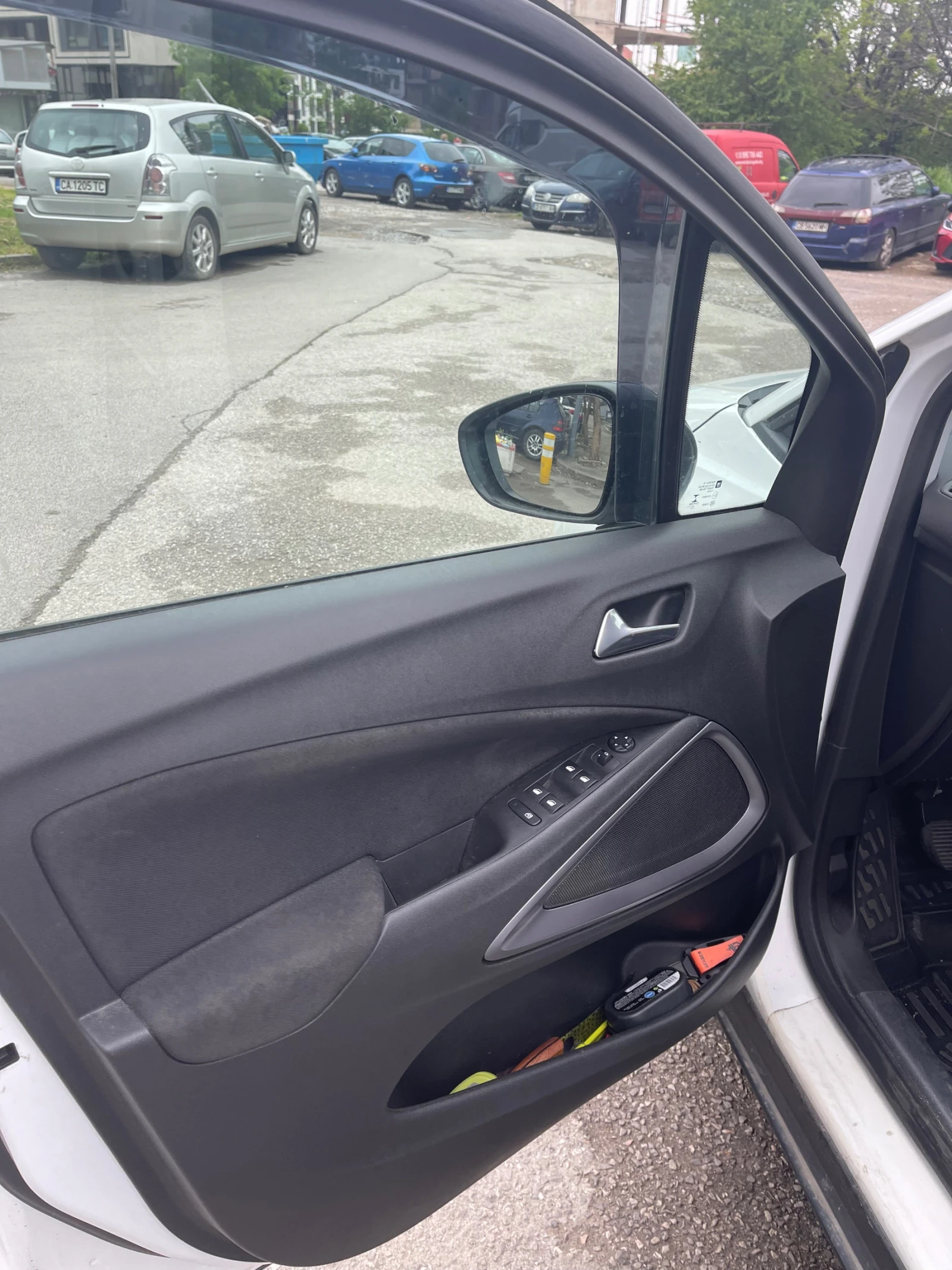 Opel Crossland X, снимка 7 - Автомобили и джипове - 54483171