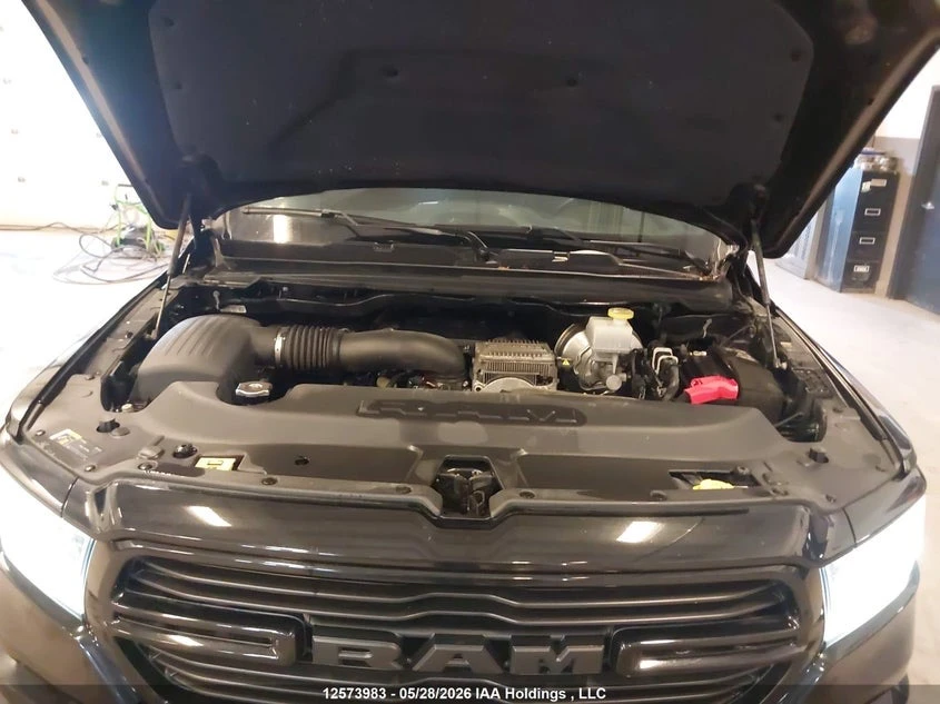 Dodge RAM 1500 5.7 HEMI BIG HORN NIGHT EDITION eTorque ОЧАКВАН ВН, снимка 4 - Автомобили и джипове - 55062172