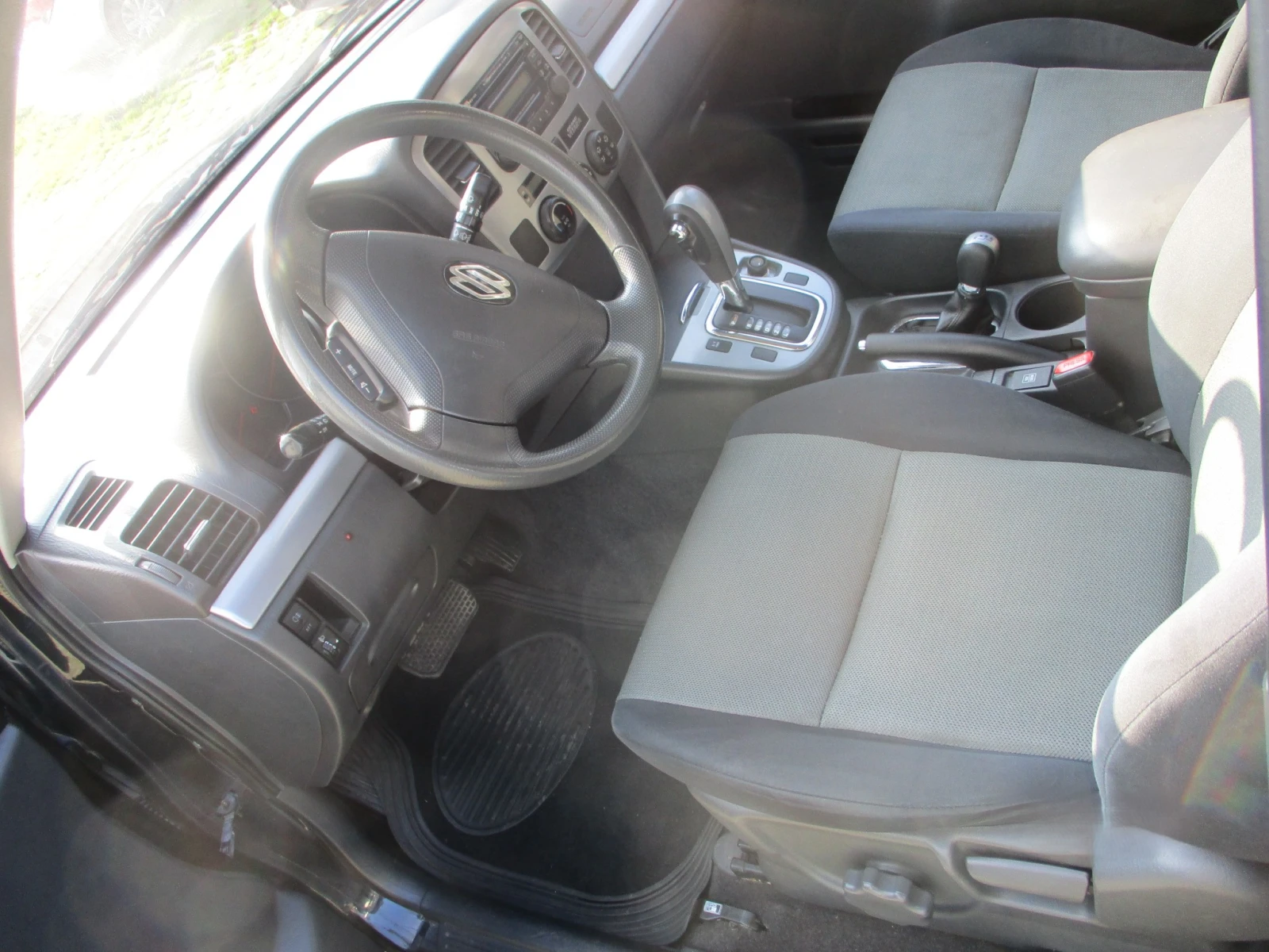 Suzuki Grand vitara 1.6, снимка 5 - Автомобили и джипове - 55263464