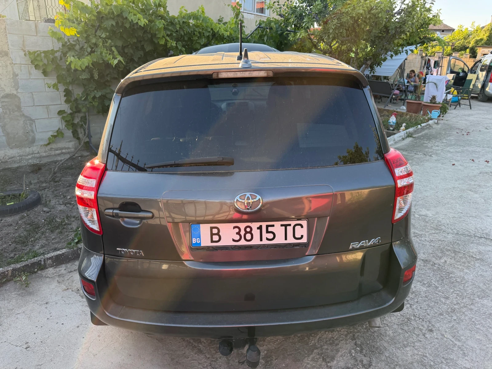 Toyota Rav4 Toyota RAV4 2.2 D-4D 150 к.с. 4x4 MT Executive (20, снимка 7 - Автомобили и джипове - 55479445