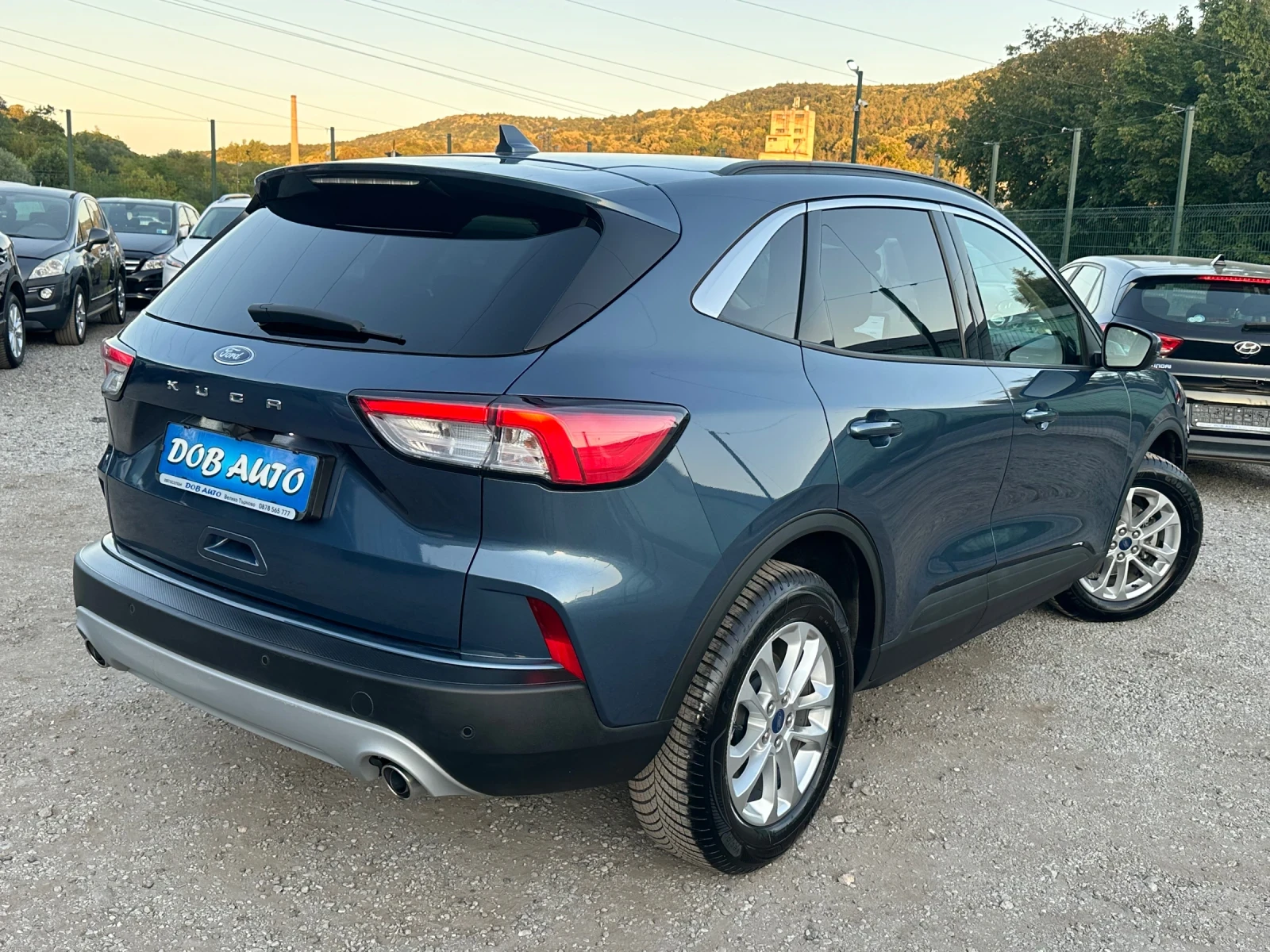 Ford Kuga 1.5TDCI-TITANIUM-АВТОМАТ-ЛЕД-НАВИ-КАМЕРА-ДИГИТАЛ, снимка 6 - Автомобили и джипове - 55739622
