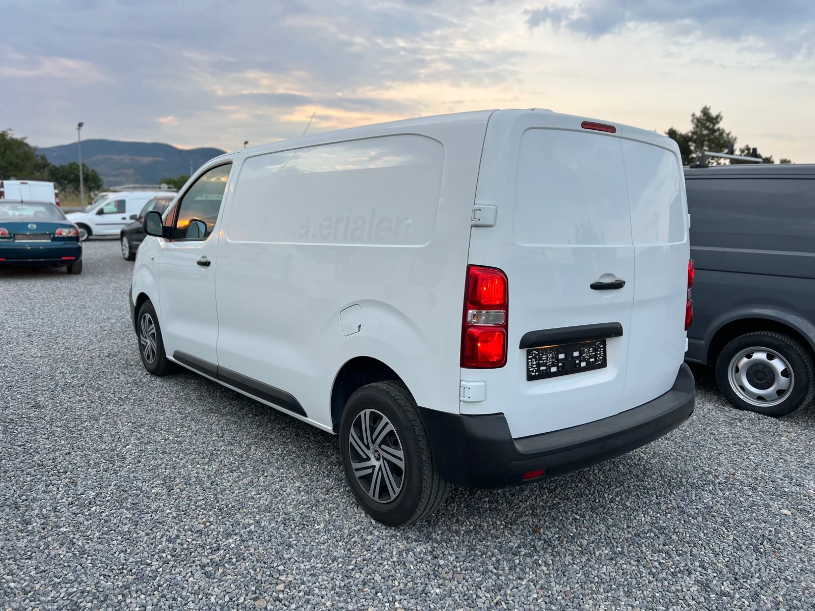 Peugeot Expert ТОП СЪСТОЯНИЕ - изображение 4