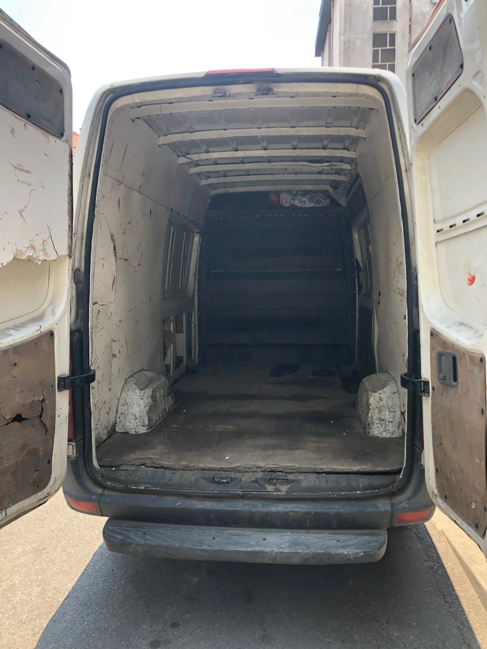 VW Crafter, снимка 3 - Бусове и автобуси - 55306159