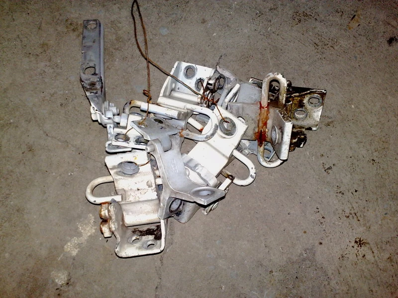 Панти на врати за Audi 80 (1)