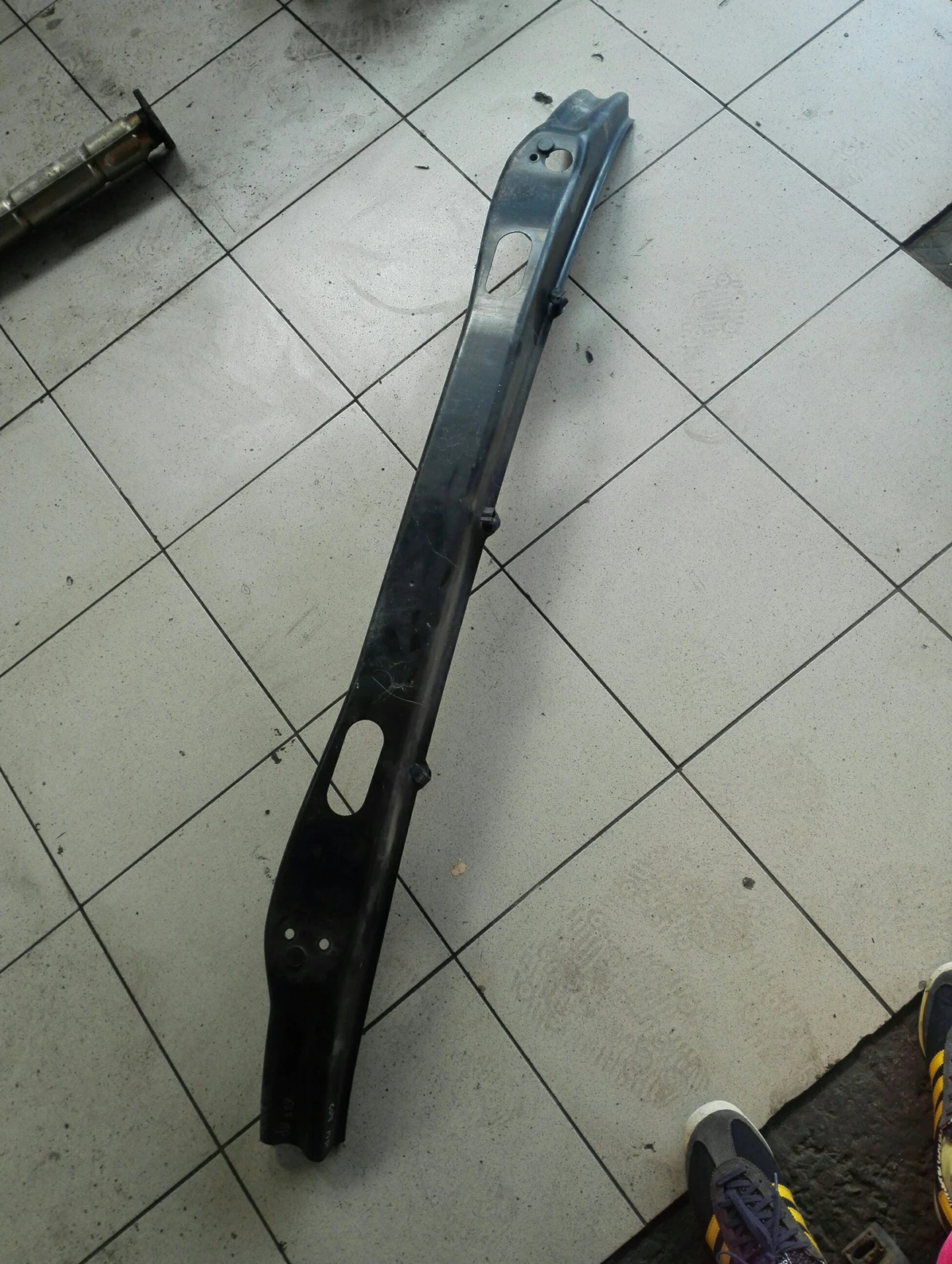      607 2.7 | Mobile.bg   1