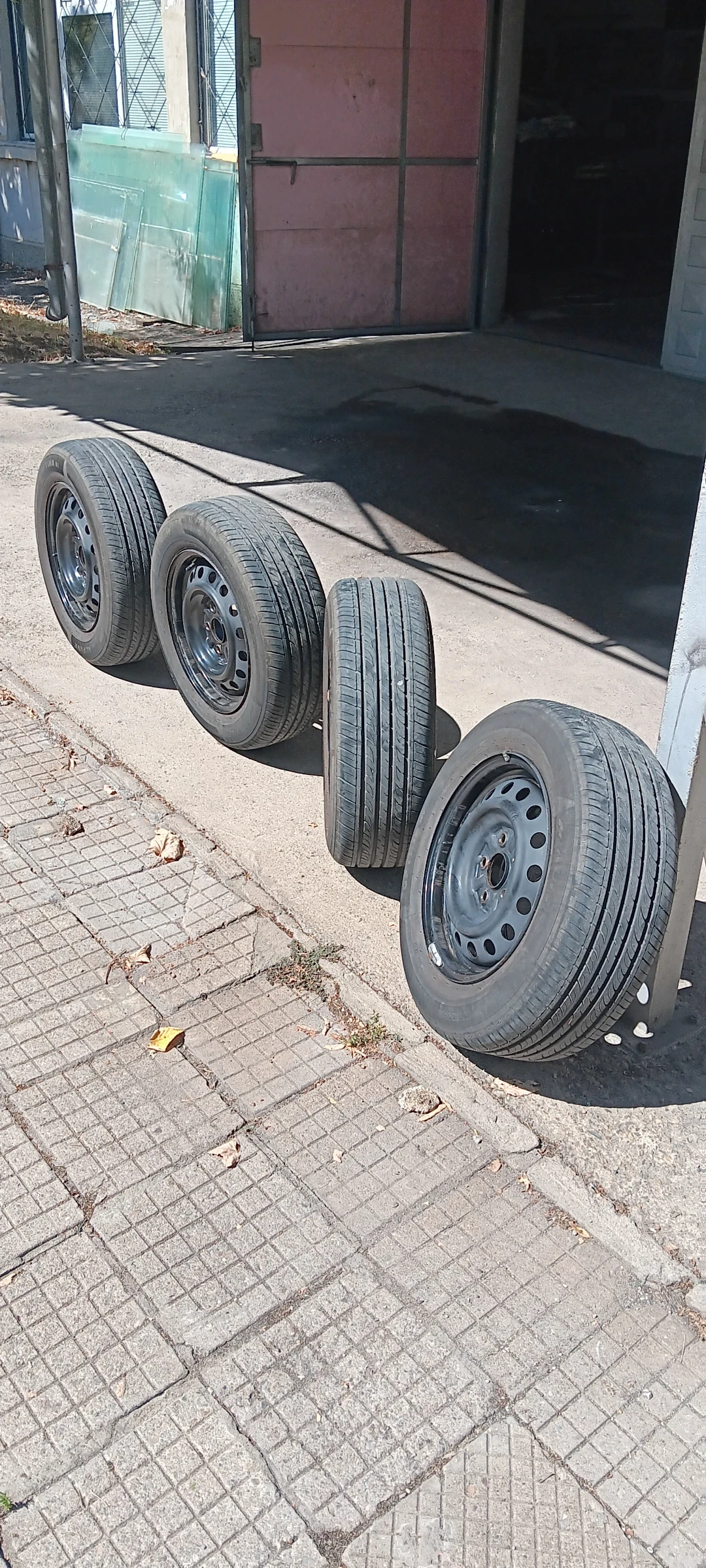    195/65R15  Toyota | Mobile.bg   2