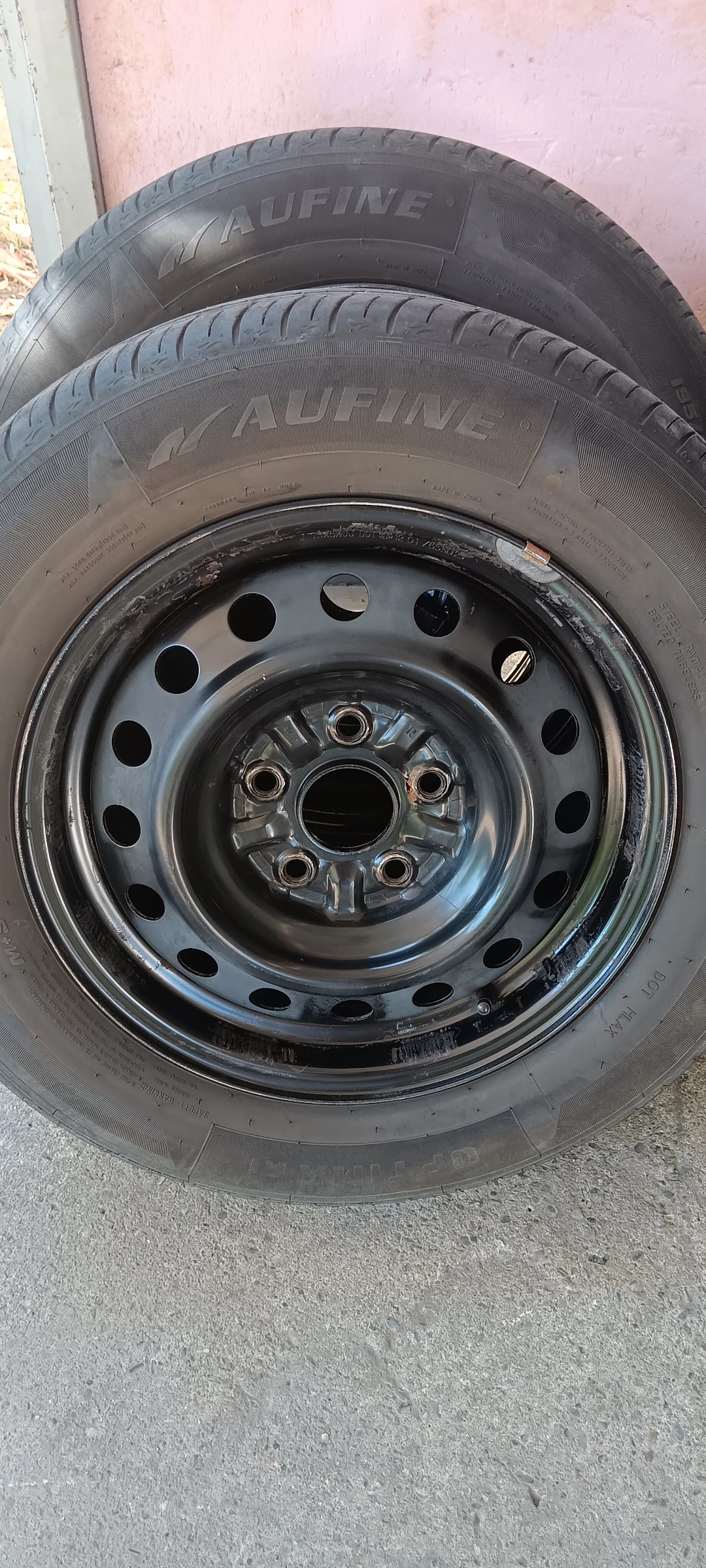    195/65R15  Toyota | Mobile.bg   5