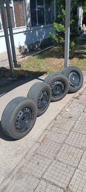        195/65R15  Toyota