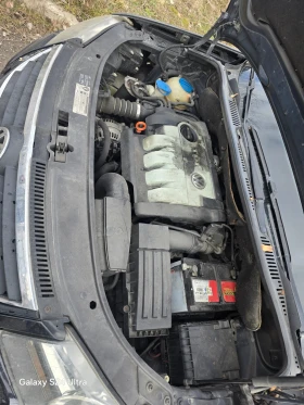 VW Touran 1.9TDI BLS DSG 105k на части, снимка 9