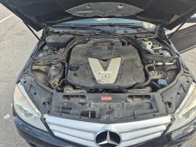 Mercedes-Benz C 320 C320, снимка 17