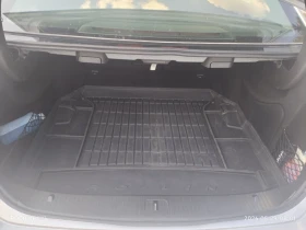 Mercedes-Benz E 200, снимка 9