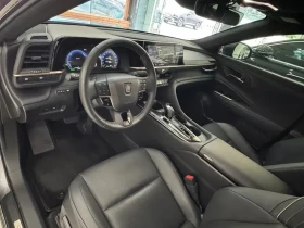 Toyota Crown * 2.5 * 4WD * HYBRID, снимка 8