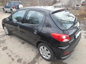 Peugeot 206 1.2 8V Като нова!, снимка 3