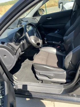 Hyundai I30 1.6 CRDI, снимка 10 - Автомобили и джипове - 53182245