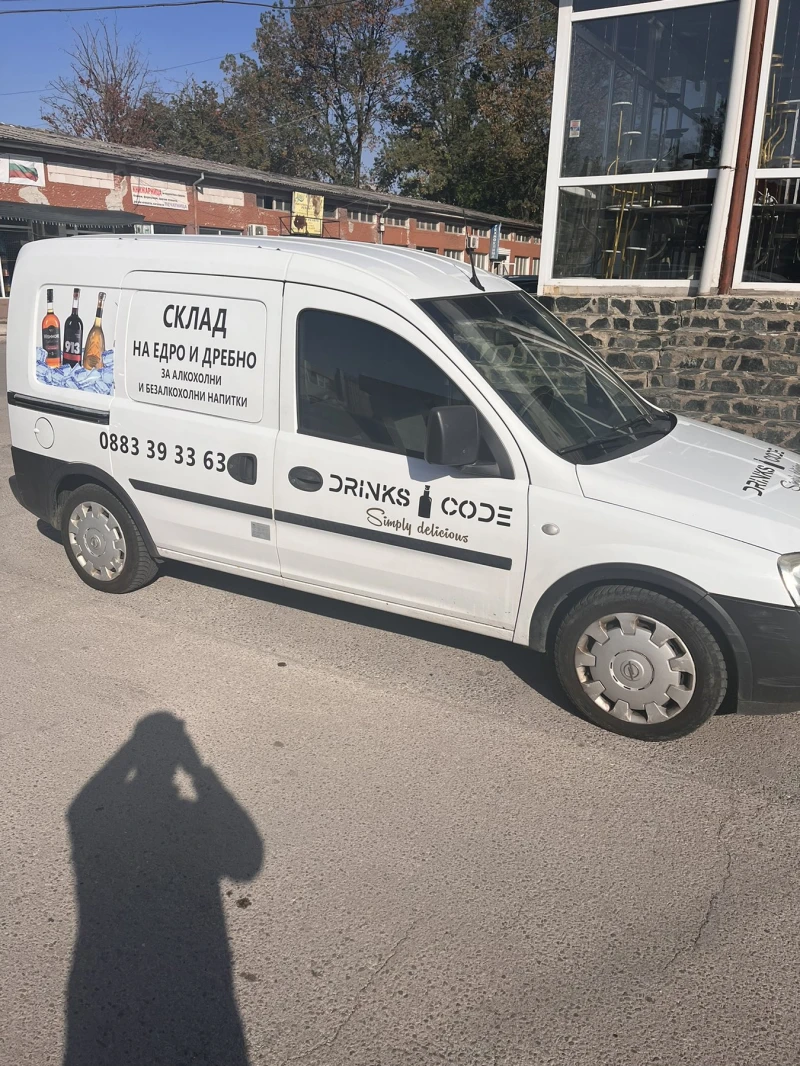 Opel Combo, снимка 2 - Автомобили и джипове - 47290402