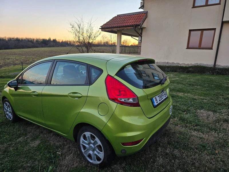 Ford Fiesta 1.25 бензин/газ, снимка 5 - Автомобили и джипове - 48394345