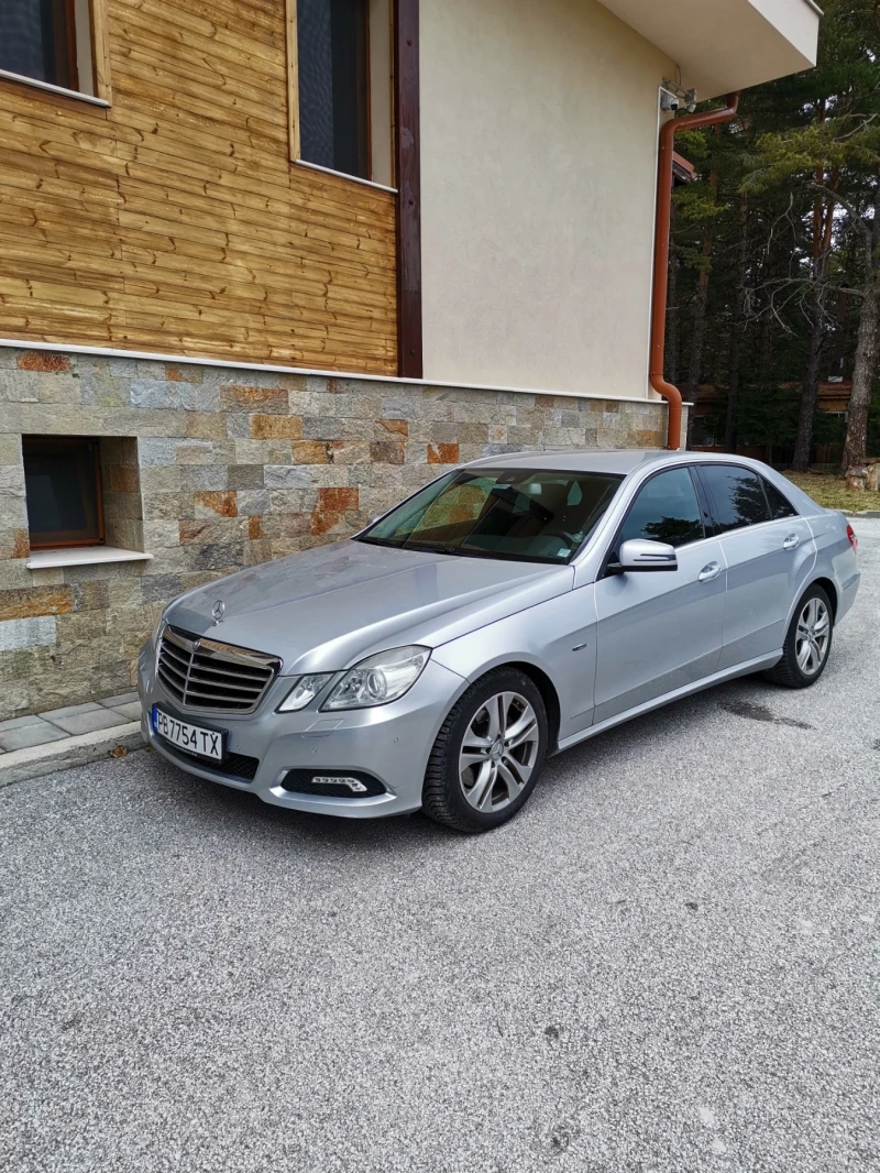 Mercedes-Benz E 250 Е250, снимка 1 - Автомобили и джипове - 48556869