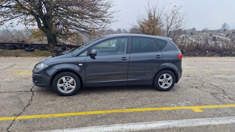 Seat Altea 1.6 TDI, снимка 3 - Автомобили и джипове - 49610173