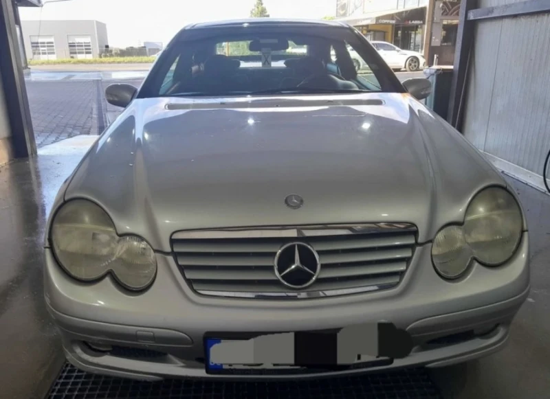 Mercedes-Benz 200 C, снимка 1 - Автомобили и джипове - 48832741