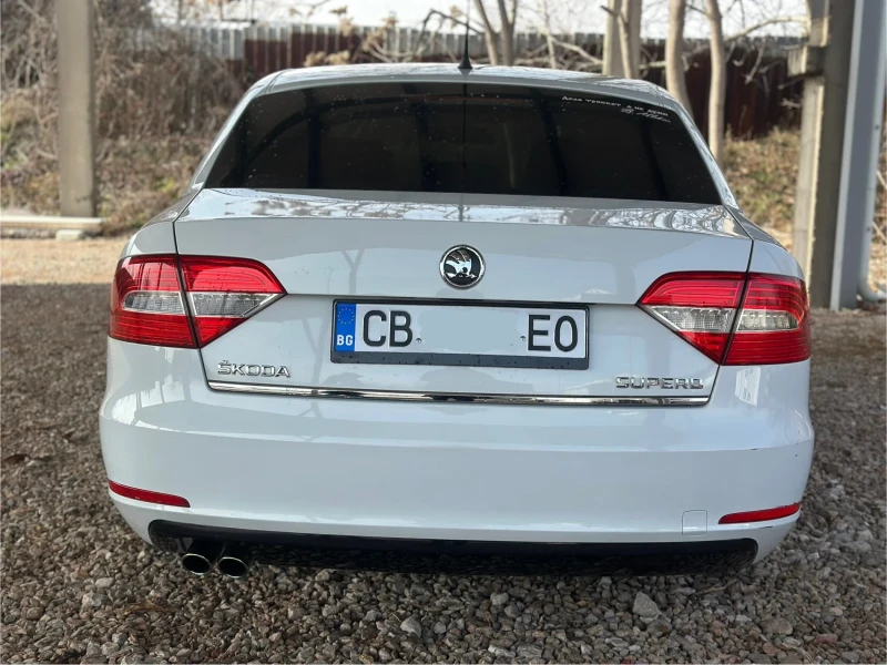 Skoda Superb, снимка 4 - Автомобили и джипове - 49149982