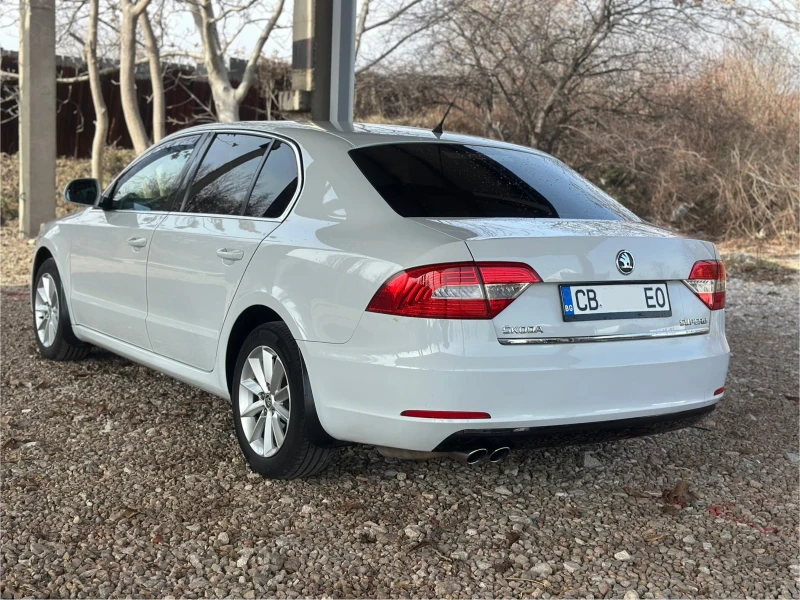 Skoda Superb, снимка 3 - Автомобили и джипове - 49149982