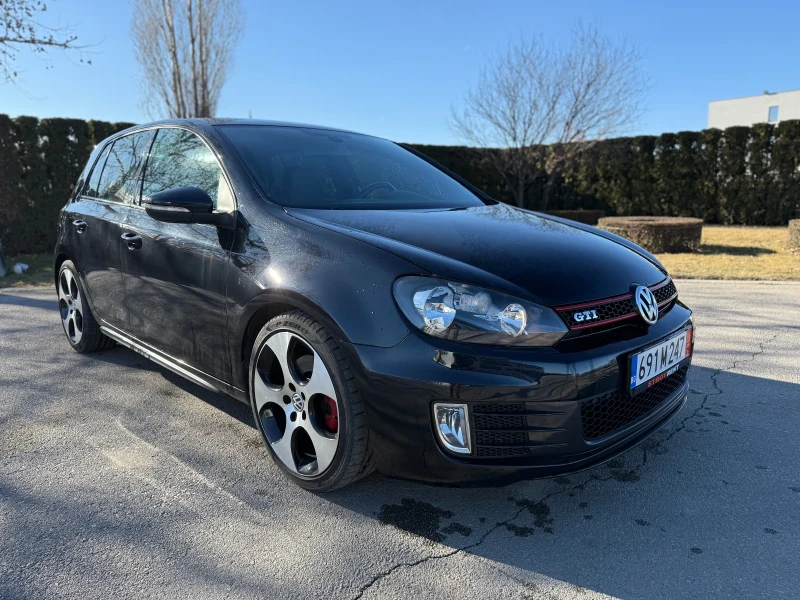 VW Golf GTI, снимка 1 - Автомобили и джипове - 49376784