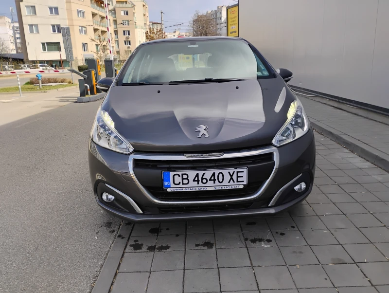 Peugeot 208 1.2, снимка 2 - Автомобили и джипове - 49534220