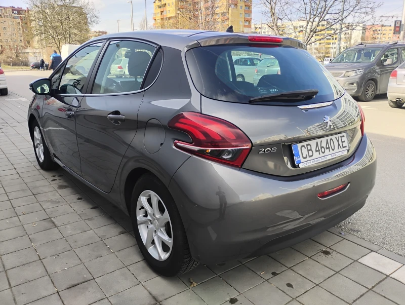 Peugeot 208 1.2, снимка 5 - Автомобили и джипове - 49534220