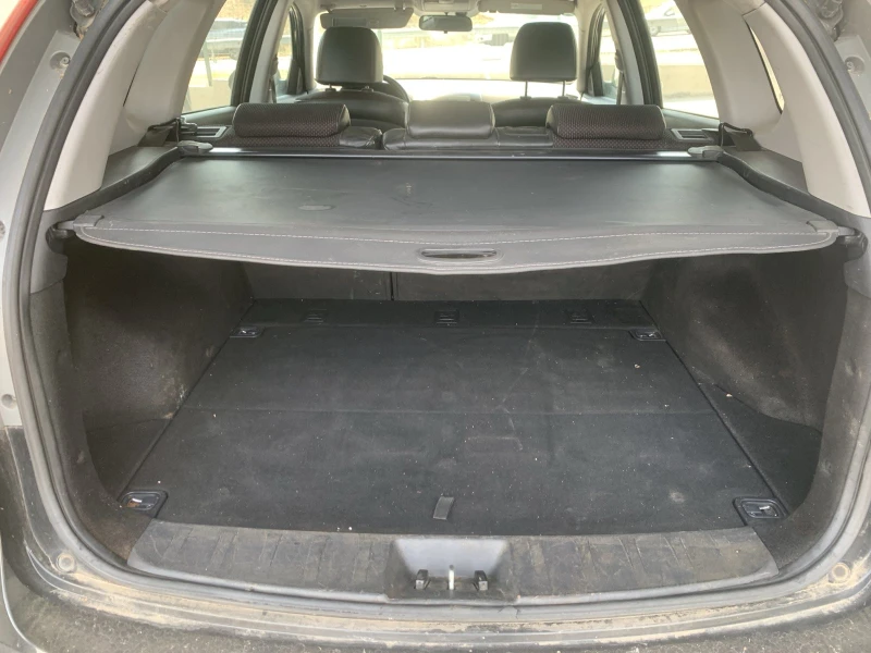 Hyundai I30 1.6 CRDI, снимка 8 - Автомобили и джипове - 51270896