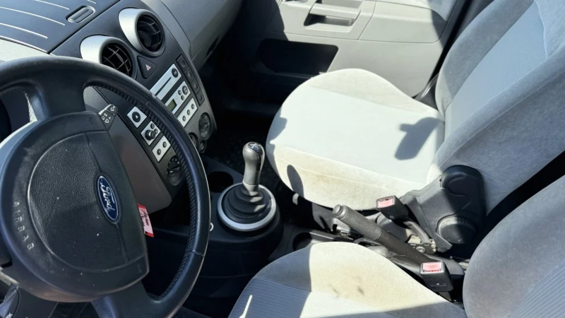 Ford Fusion 1.4tdci, снимка 7 - Автомобили и джипове - 52423422