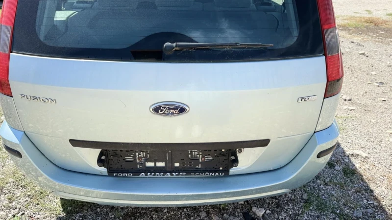 Ford Fusion 1.4tdci, снимка 8 - Автомобили и джипове - 52423422