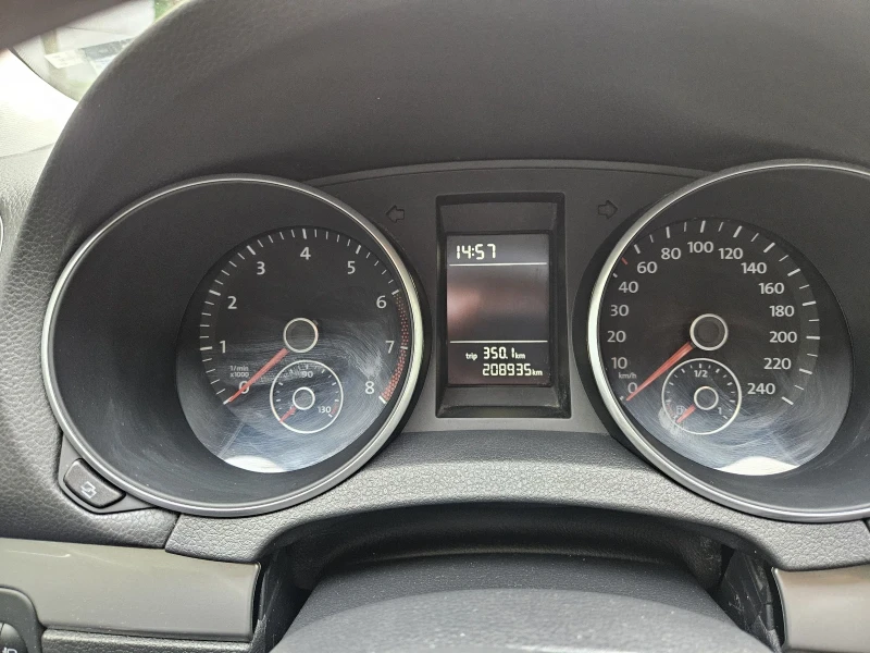 VW Golf 1.4i, снимка 5 - Автомобили и джипове - 52213066