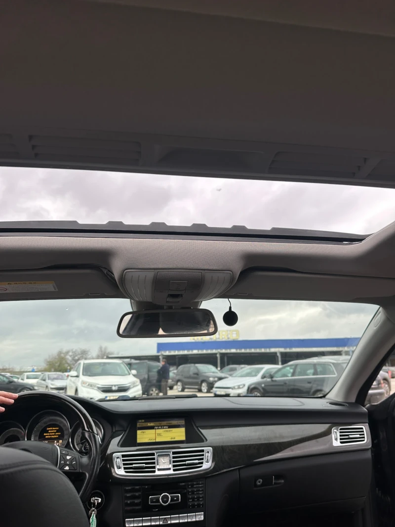 Mercedes-Benz CLS 350 FULL 7G TRONIC+ , снимка 12 - Автомобили и джипове - 52663342