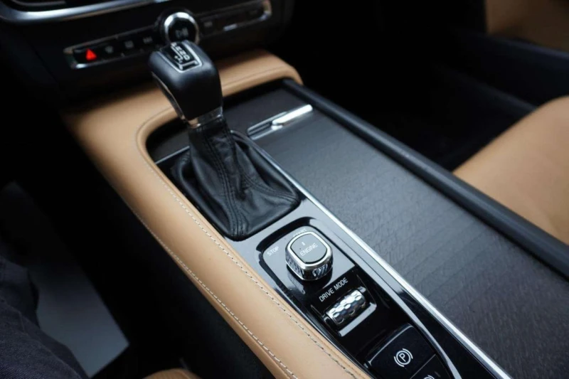 Volvo V90 * Inscription * CARFAX * ЦЕНА ДО БГ, снимка 14 - Автомобили и джипове - 53245823